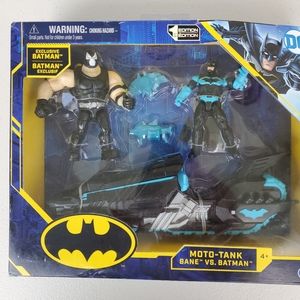 DC Comics Spin Master Moto-Tank Bane Vs. Batman 1s